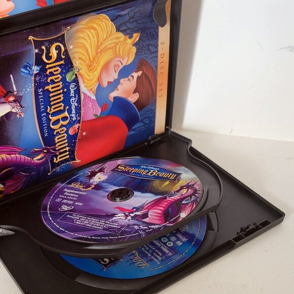 Disney Sleeping Beauty 2 DVD Disc Set - Picture 5 of 5